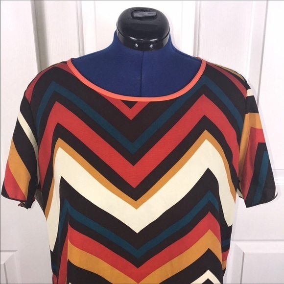 NWT Moa XL retro chevron‎ pattern hi/low hem short sleeve crew neck top - Picture 5 of 8
